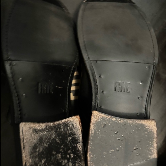 FRYE AND CO. Classic Black Leather Oxfords main image 6
